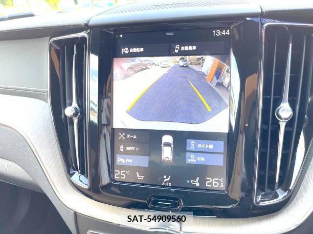 Volvo XC60 2019-03 320593-5