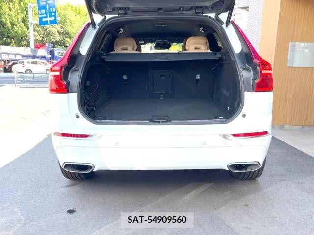 Volvo XC60 2019-03 320593-12