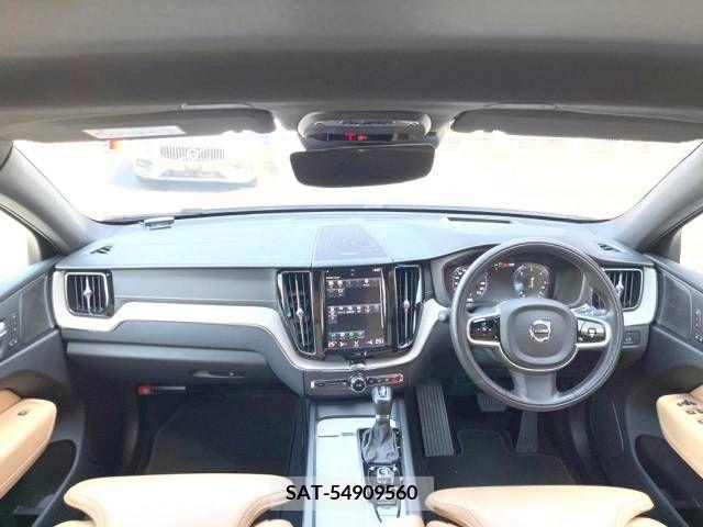 Volvo XC60 2019-03 320593-1