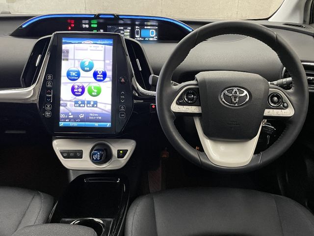 Toyota PRIUS PHV 2017-02 15388-1
