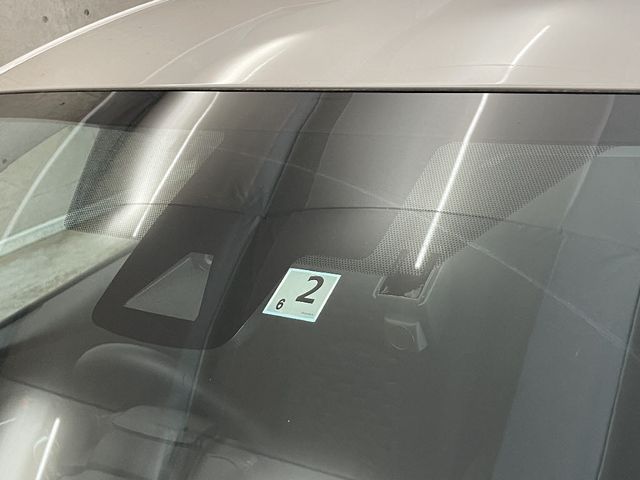 Toyota PRIUS PHV 2017-02 15388-26