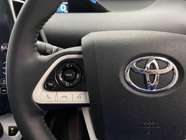 Toyota PRIUS PHV 2017-02 15388-21