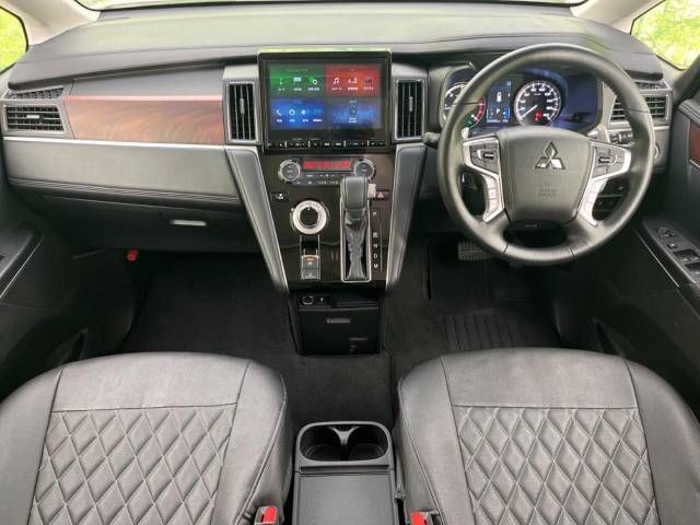 Mitsubishi DELICA D5 2021-02 185944-1