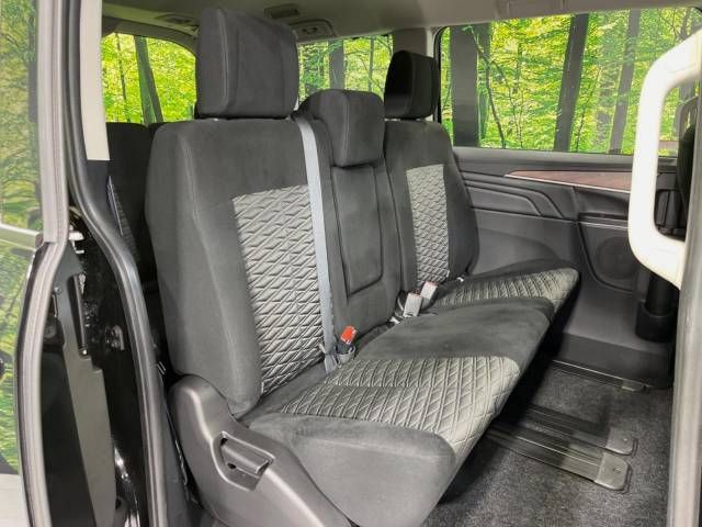 Mitsubishi DELICA D5 2023-05 14100-9
