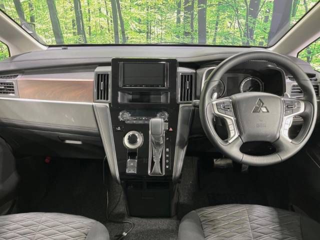 Mitsubishi DELICA D5 2023-05 14100-1