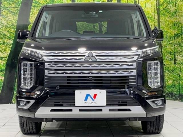Mitsubishi DELICA D5 2023-05 14100-14