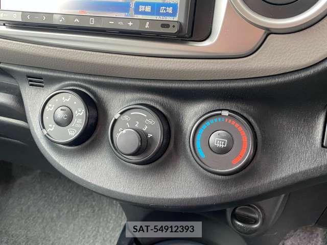 Toyota VITZ 2011-09 288575-12