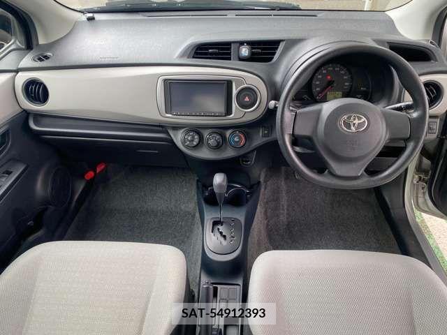 Toyota VITZ 2011-09 288575-4