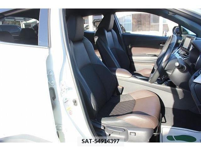 Toyota C-HR 2017-03 214184-14