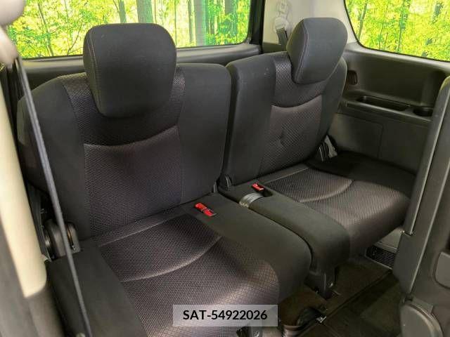 Nissan SERENA 2012-06 324911-9