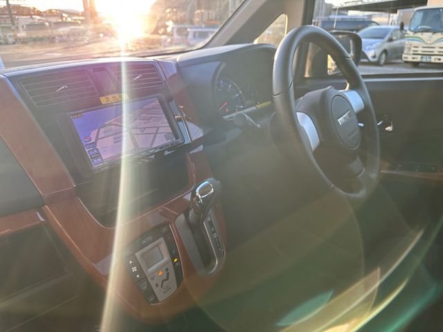 Daihatsu MOVE CUSTOM 2013-10 181126-11