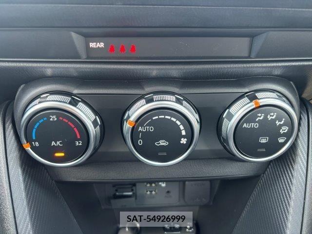 Mazda MAZDA2 2022-12 301966-5