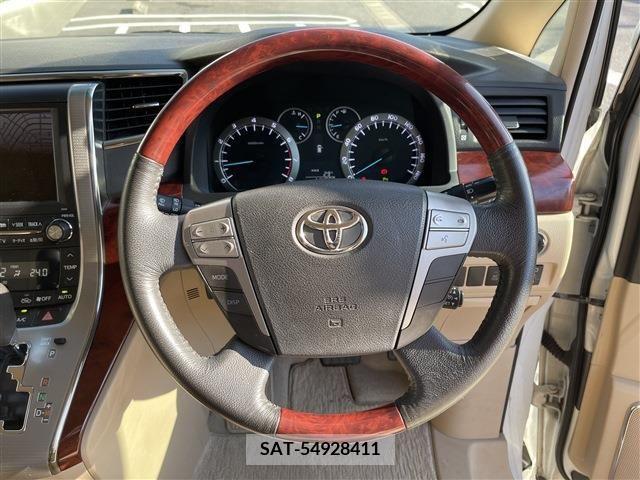Toyota ALPHARD 2011-02 299851-8