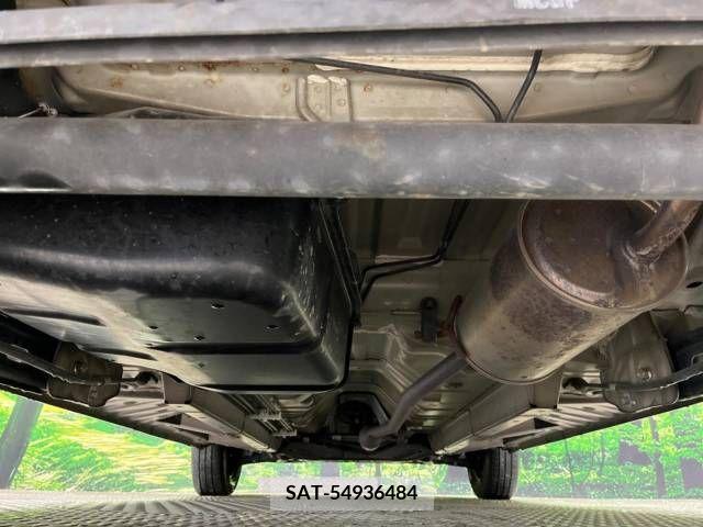 Nissan ROOX 2017-05 323836-19