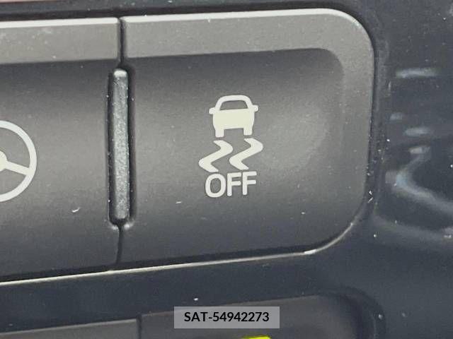 Toyota PRIUS 2017-08 322303-6