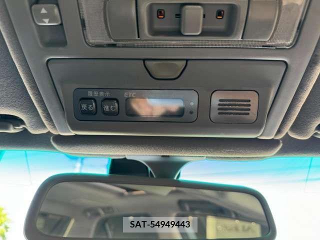 Toyota CELSIOR 2004-02 263963-13
