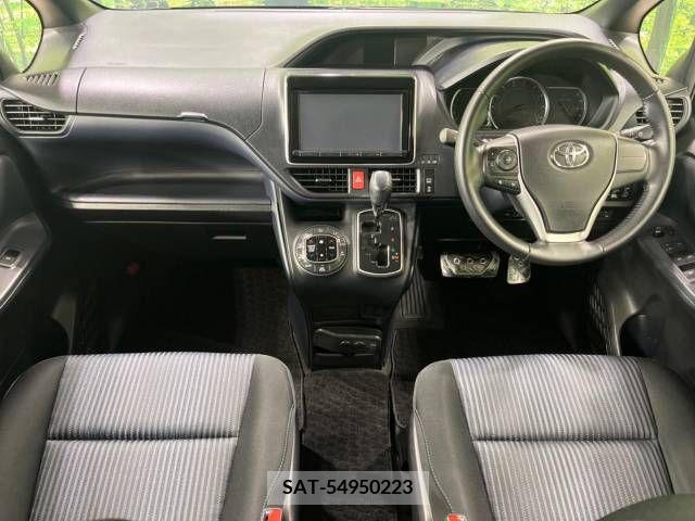 Toyota VOXY 2014-02 321672-1