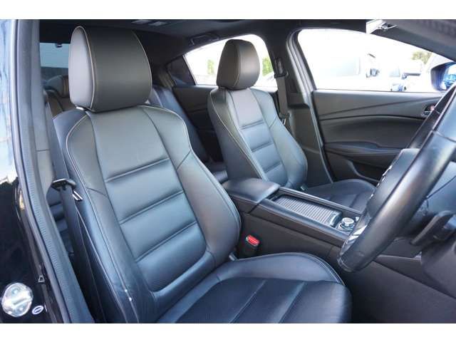Mazda ATENZA 2017-04 24827-10