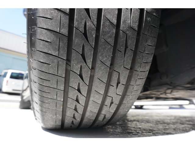 Mazda ATENZA 2017-04 24827-19