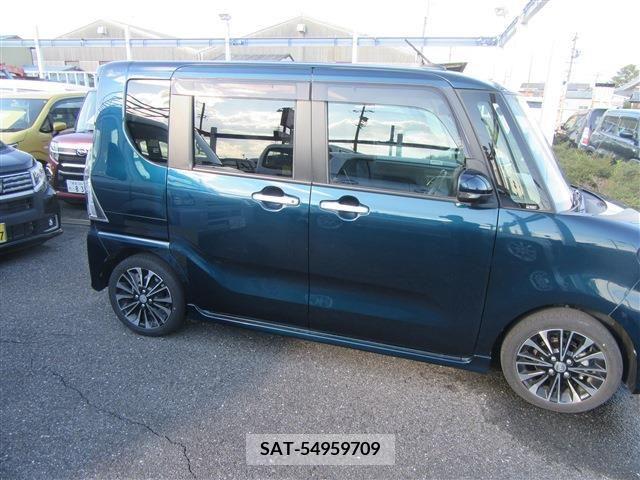 Daihatsu TANTO CUSTOM 2020-08 205040-12