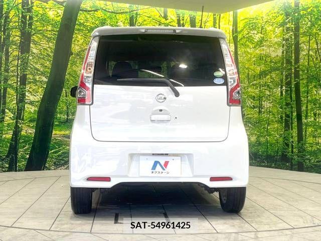 Nissan DAYZ 2016-03 358845-15