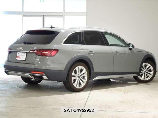 Audi A4 ALLROAD QUATTRO 2021-03 297696-1