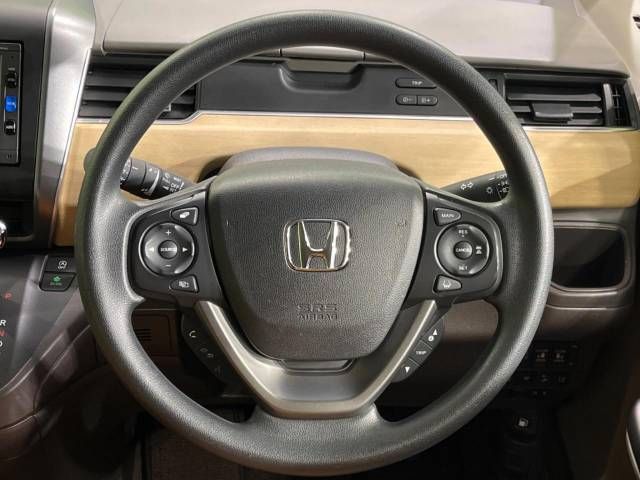 Honda FREED 2017-03 184304-11
