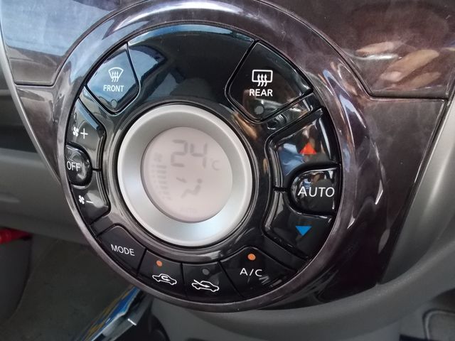 Nissan MARCH 2019-01 12307-9