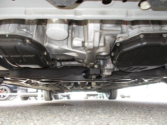 Nissan MARCH 2019-01 12307-22
