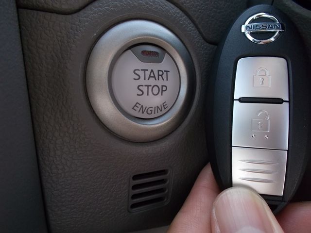 Nissan MARCH 2019-01 12307-12