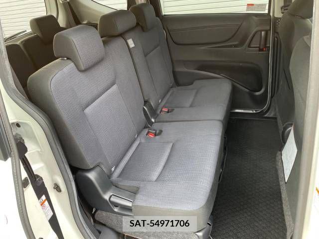 Toyota SIENTA 2016-01 314636-8
