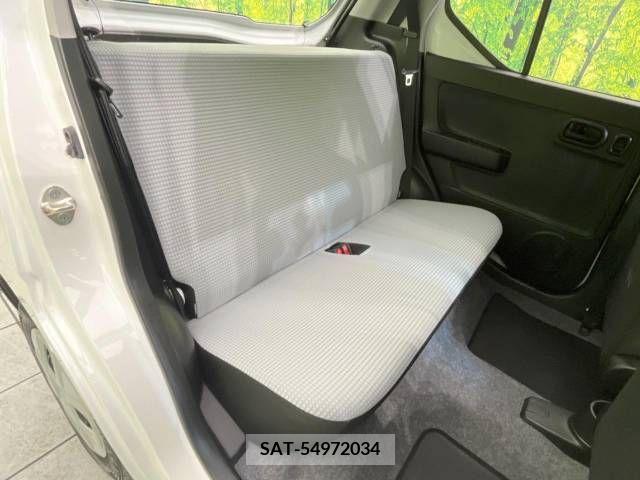 Suzuki ALTO 2017-03 328054-9