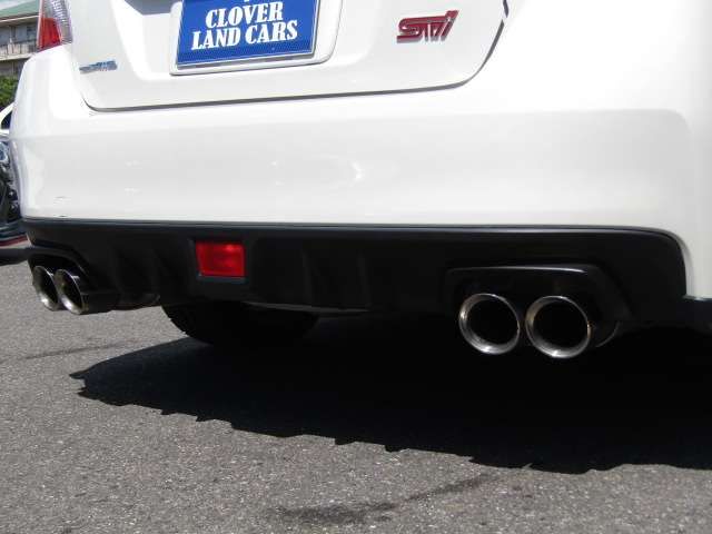 Subaru WRX STI 2017-03 10025-3