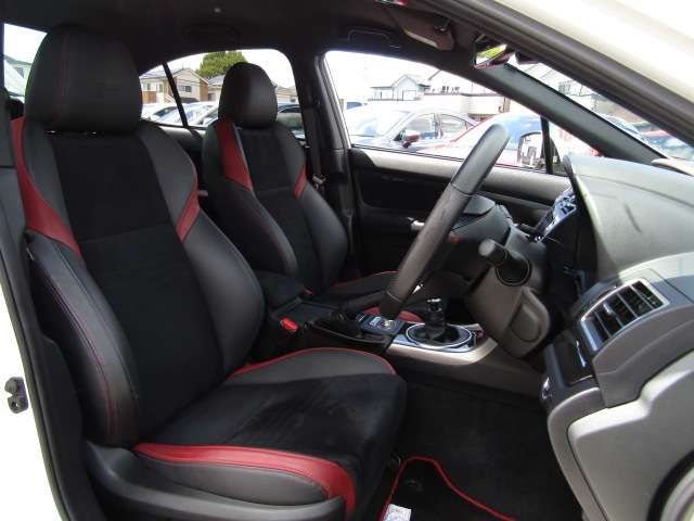 Subaru WRX STI 2017-03 10025-14