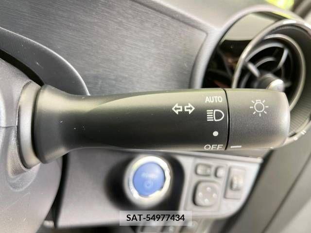 Toyota AQUA 2020-10 225063-6