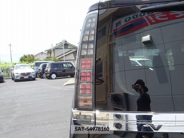 Toyota VOXY 2014-10 321422-13