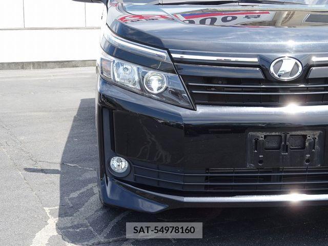 Toyota VOXY 2014-10 321422-17