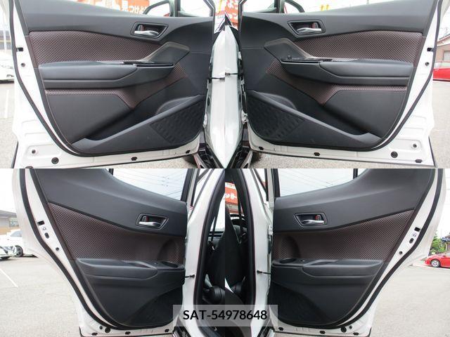 Toyota C-HR 2018-09 331106-17