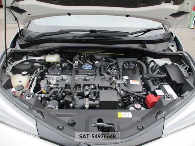 Toyota C-HR 2018-09 331106-9