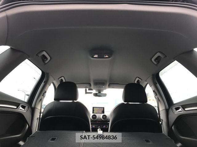 Audi A3 2019-09 213399-9