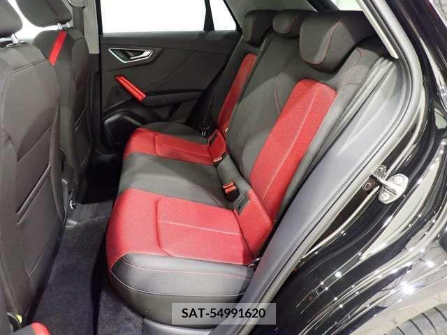 Audi Q2 2019-08 356577-16