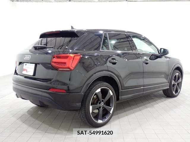 Audi Q2 2019-08 356577-5