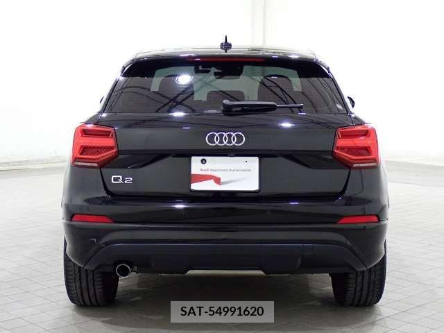 Audi Q2 2019-08 356577-6