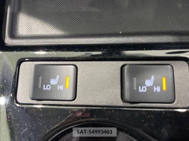 Toyota PRIUS 2019-09 366424-6
