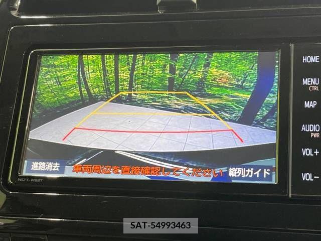 Toyota PRIUS 2019-09 366424-4