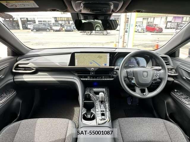 Toyota CROWN 2023-04 358174-8