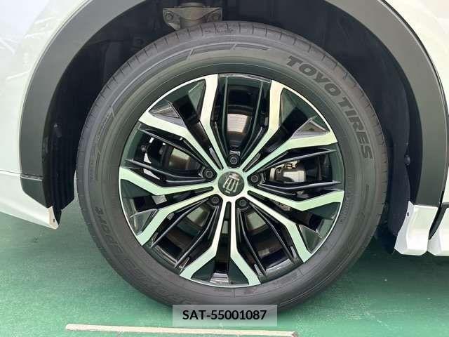 Toyota CROWN 2023-04 358174-14