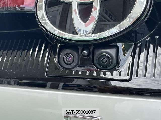 Toyota CROWN 2023-04 358174-10