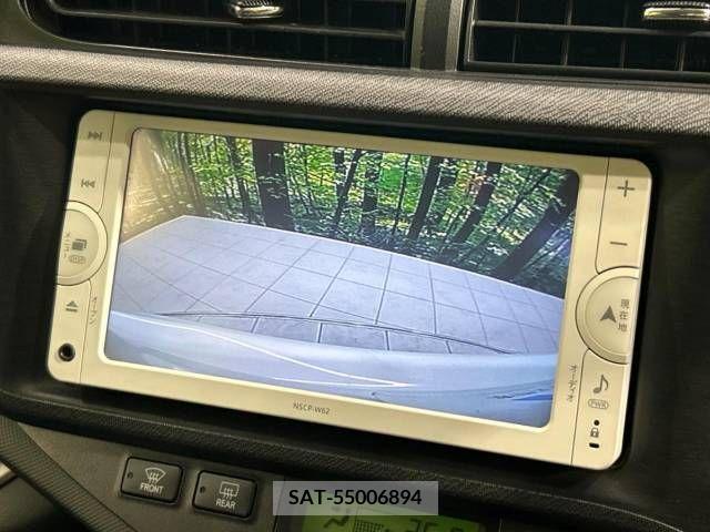 Toyota AQUA 2013-07 349590-2