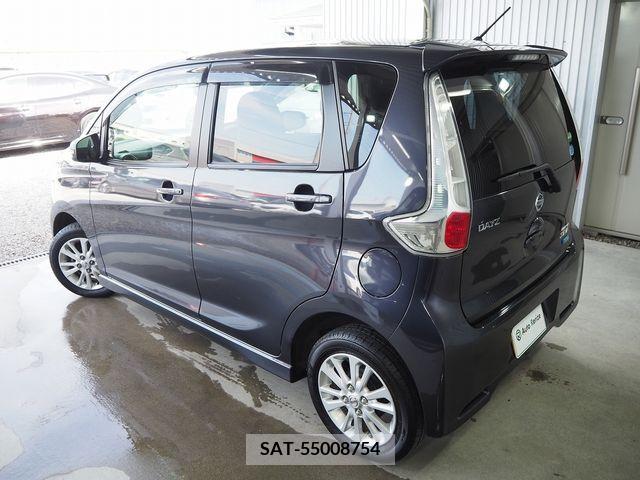 Nissan DAYZ 2013-09 266715-4